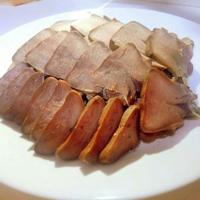 小雅麻麻做的卤猪舌