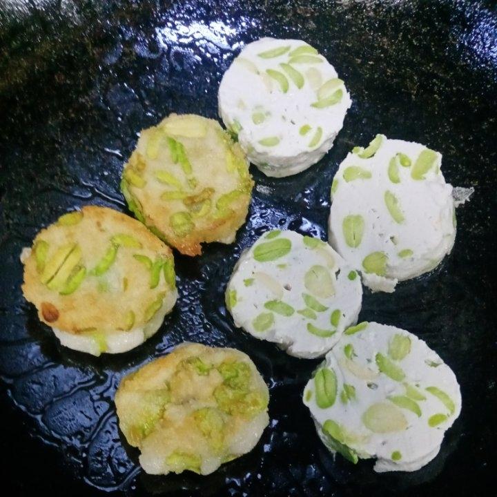 云南古早小吃｜🐸青蛙背石板🪨
