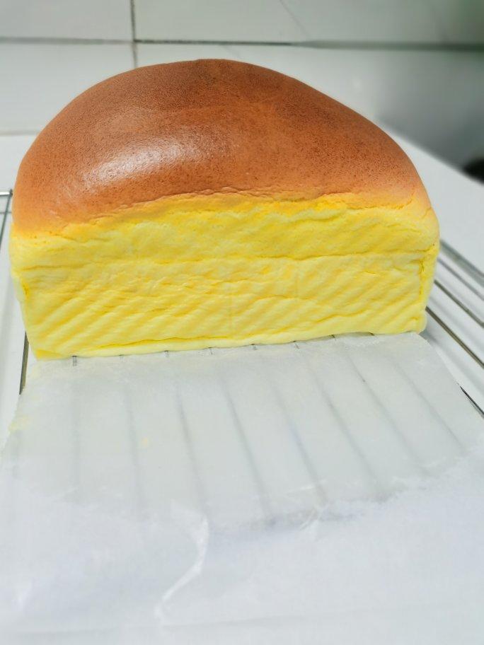 宁夏的1975做的柯基抖臀蛋糕