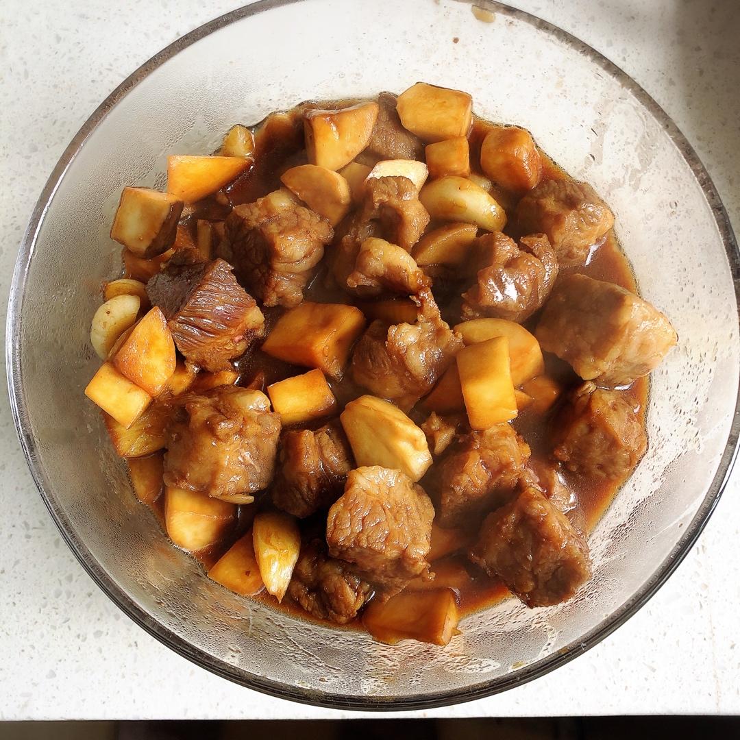 【黑椒杏鲍菇牛肉粒】