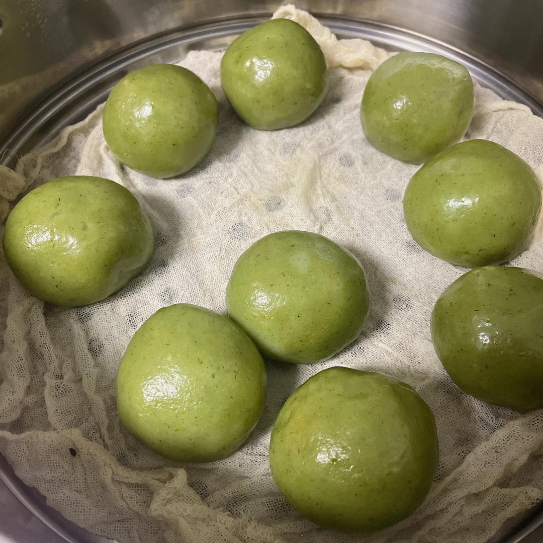 清明必吃的艾草青团