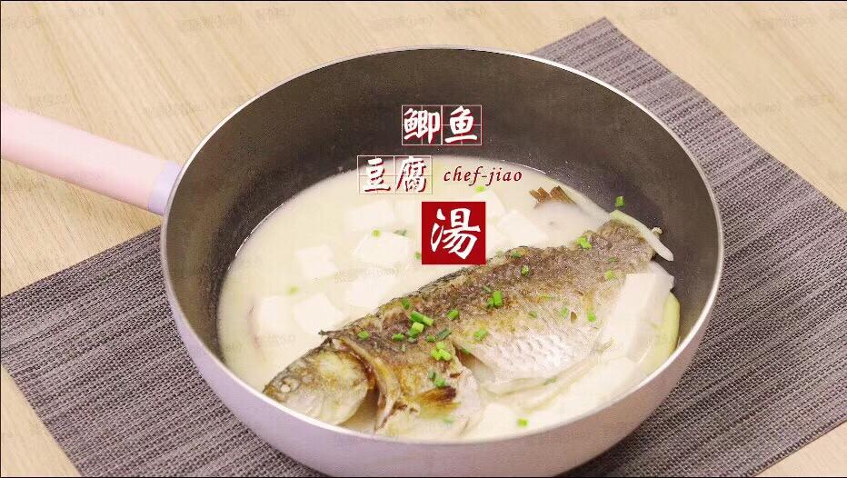 用新鲜杨梅做的杨梅汁