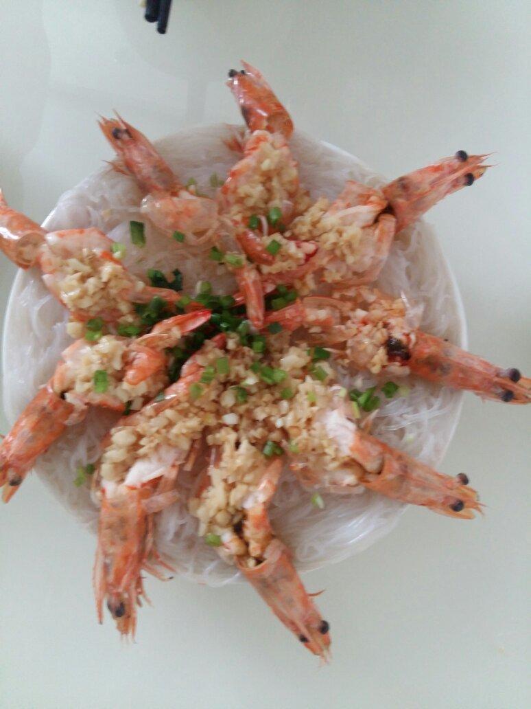 蒜蓉粉丝蒸虾