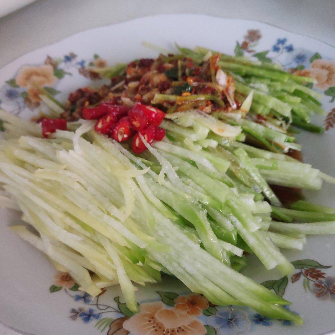 香菜拌萝卜丝