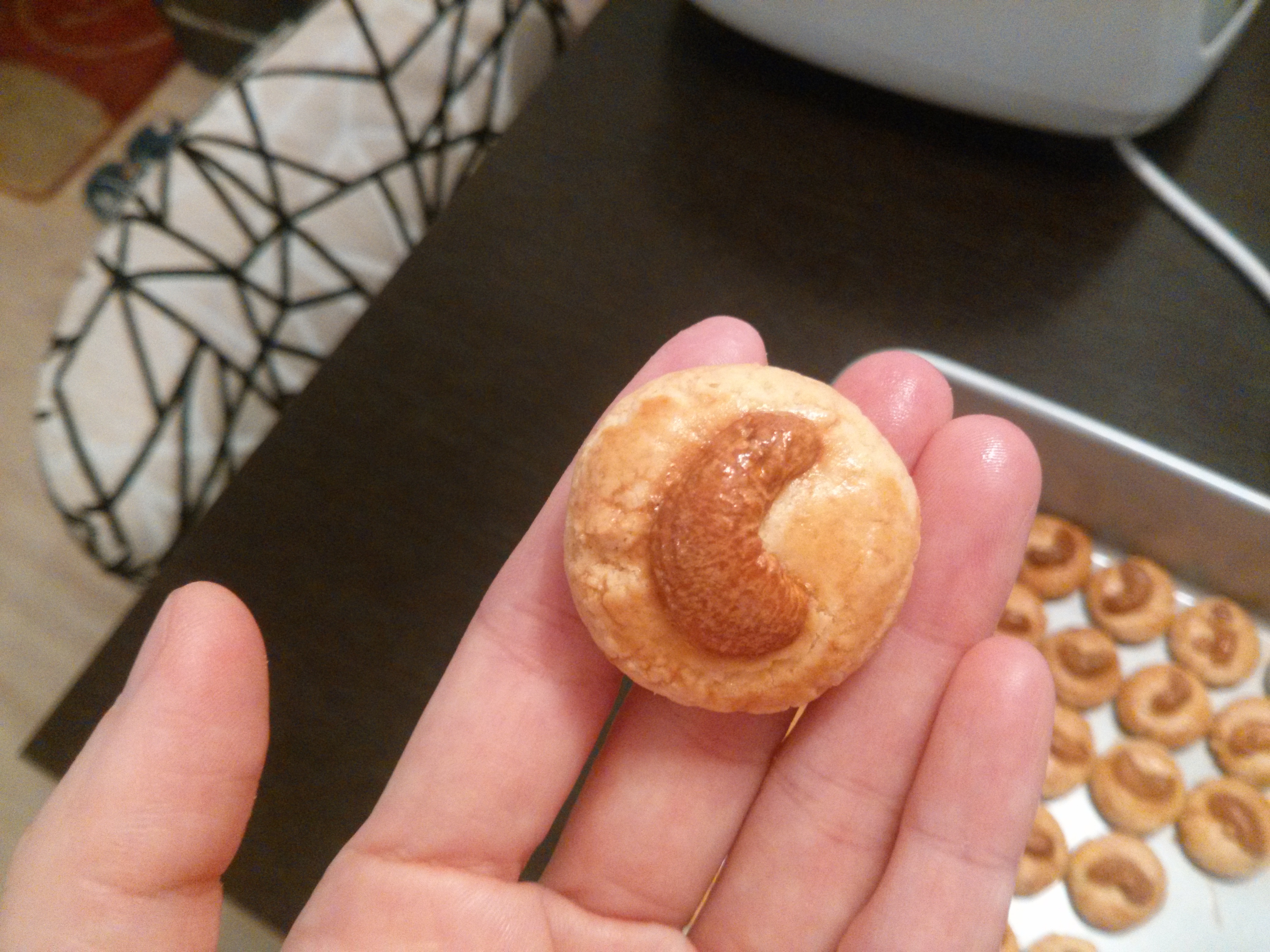 腰果酥（澳门风味～酥到没朋友！）