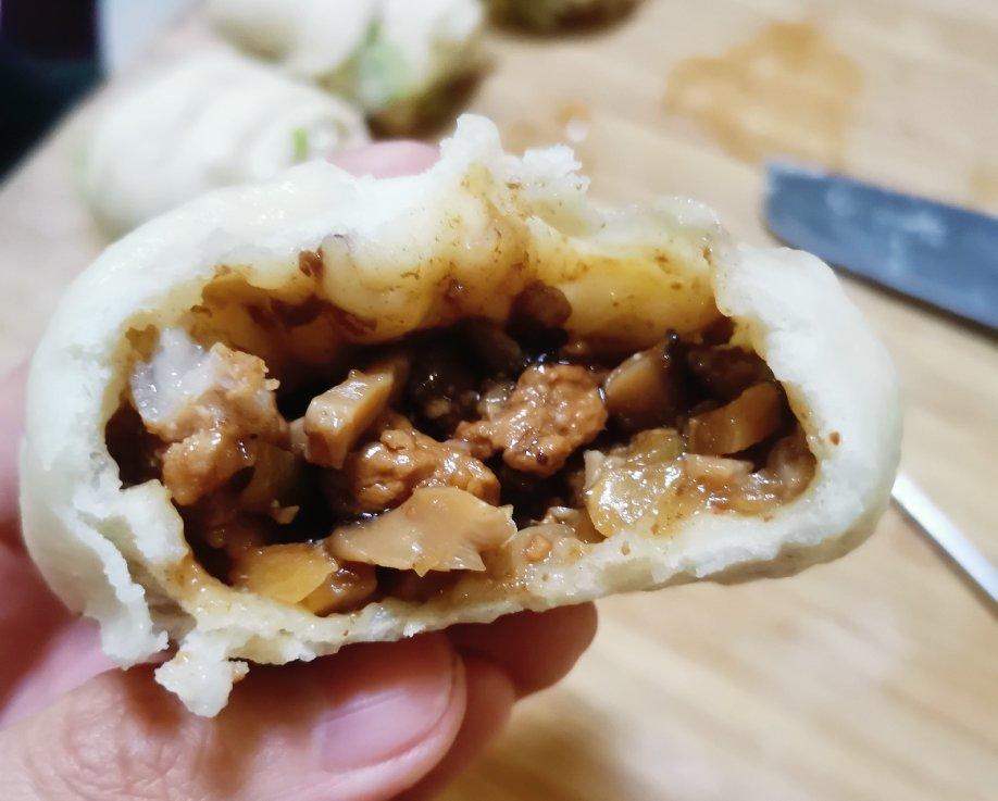 酱肉包 哎呀 太香了！