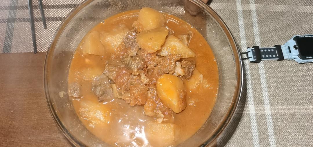 番茄土豆炖牛腩煲超好吃