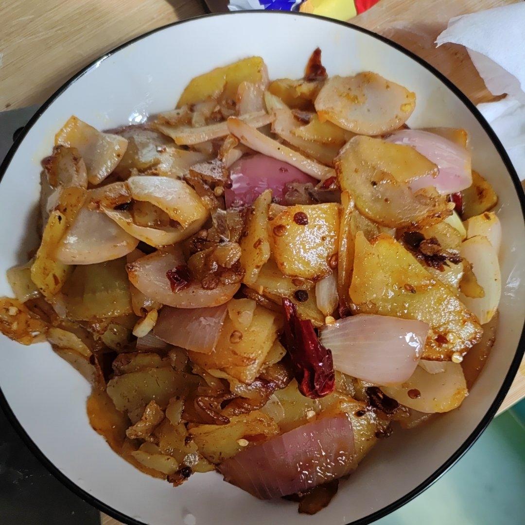 孜然洋葱土豆片