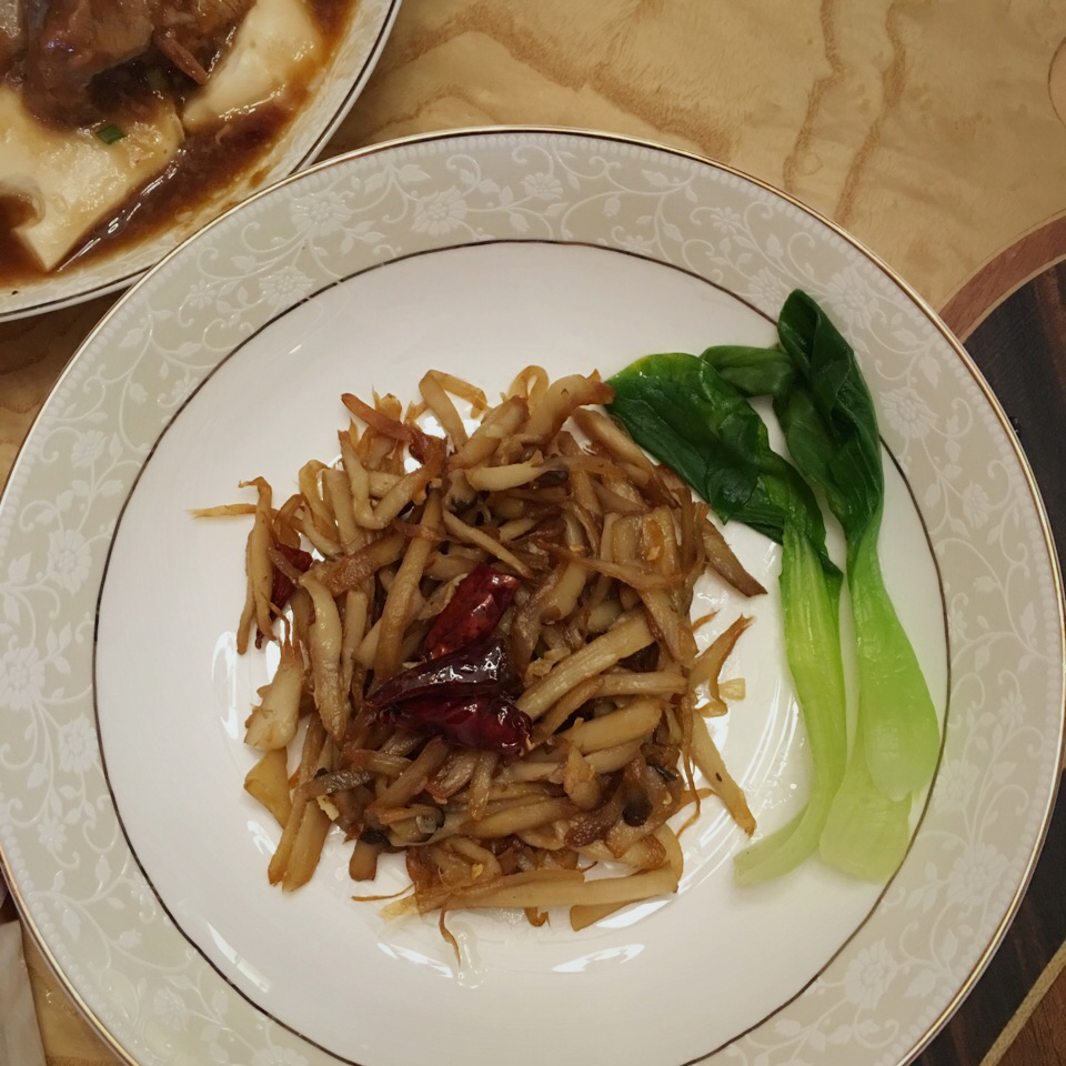 干煸手撕杏鲍菇