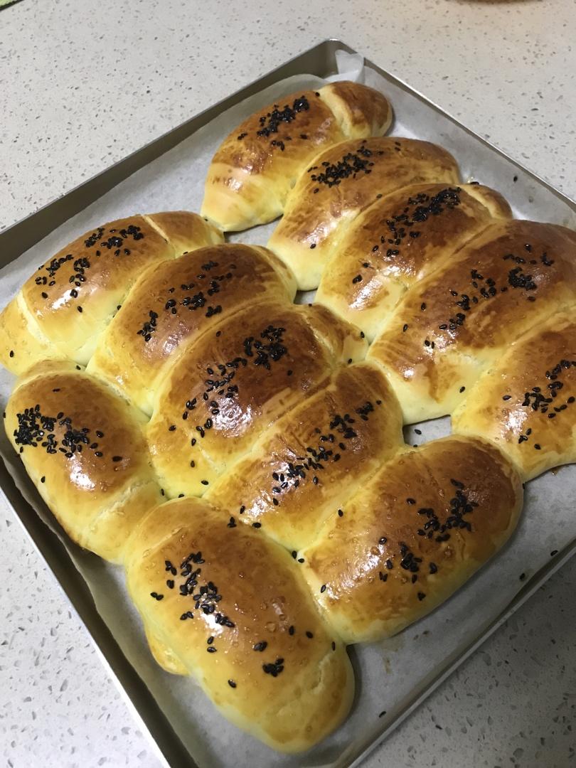 😻色香诱人🐮奶香牛角包🥐