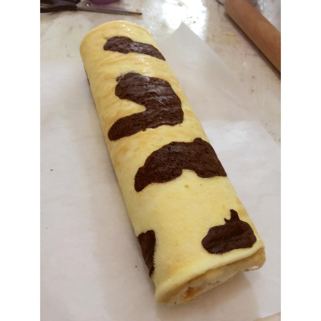 奶牛蛋糕卷+长颈鹿蛋糕卷