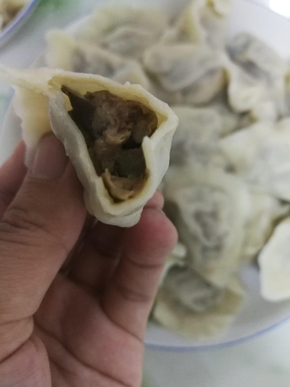 茄子鲜肉水饺