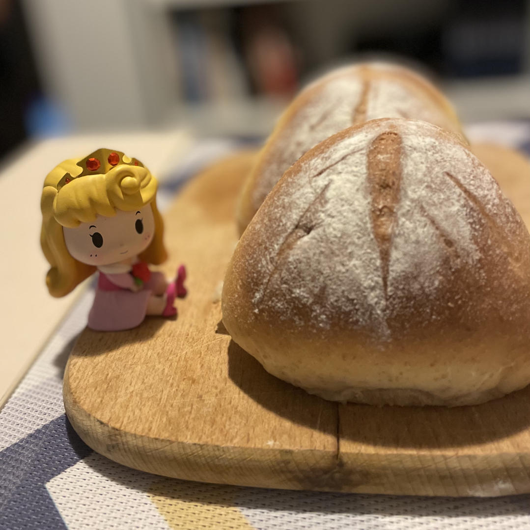 紫薯芋泥软欧包