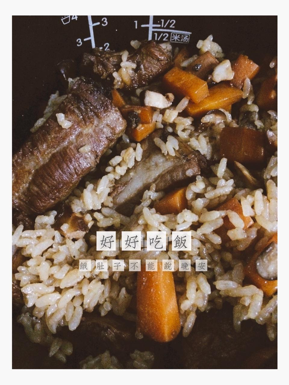 喷香排骨焖饭（爆好吃）