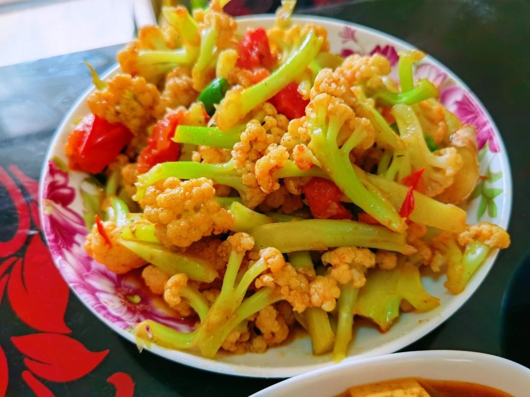 有机花菜炒西红柿