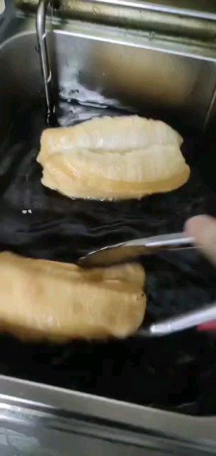 家庭自制放心油条（无铝明矾）