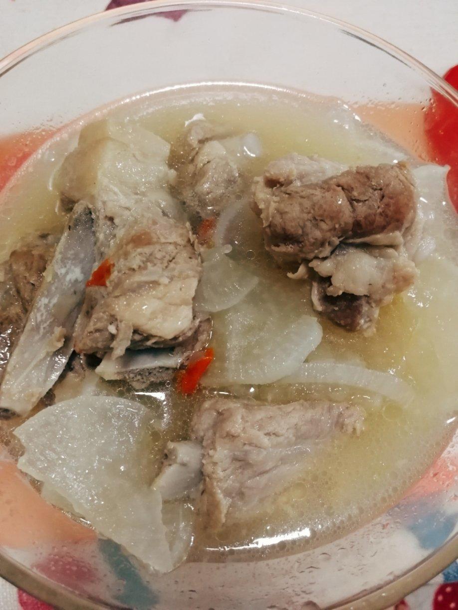 萝卜排骨汤