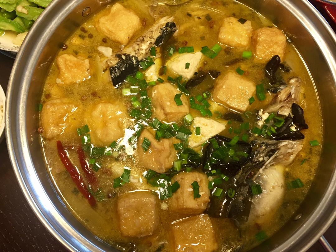 冻豆腐炖鱼