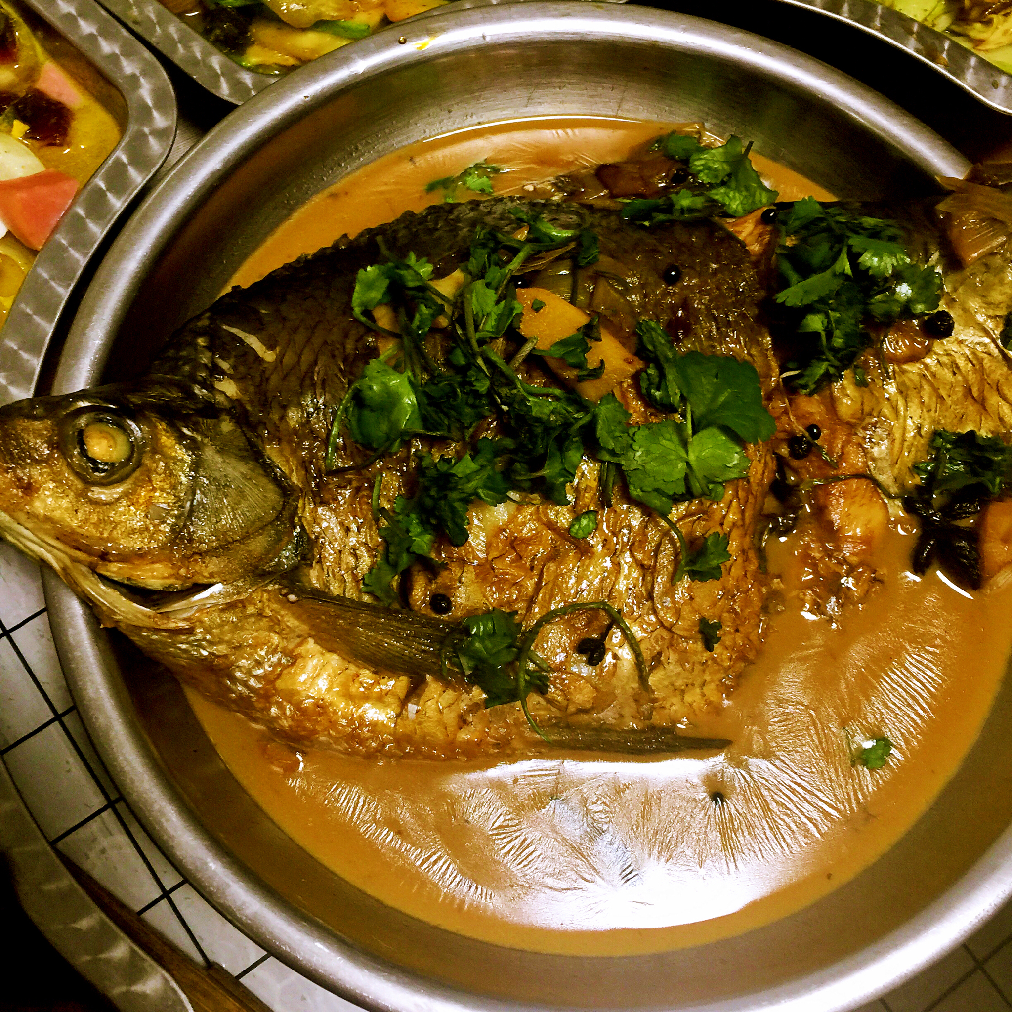 传统中式红烧平鱼