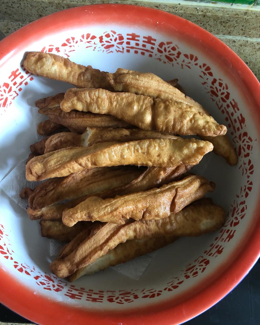 家庭油条的做法