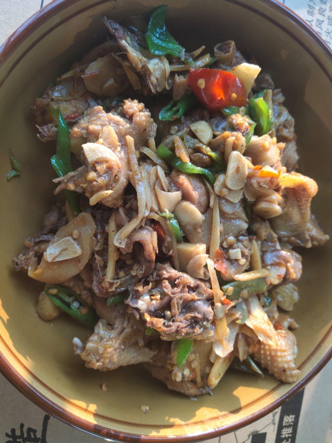 家常姜爆鸭（红烧鸭肉）