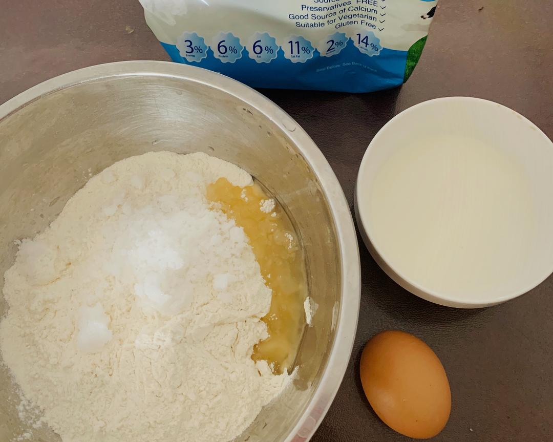 纯奶手撕吐司的做法 步骤1