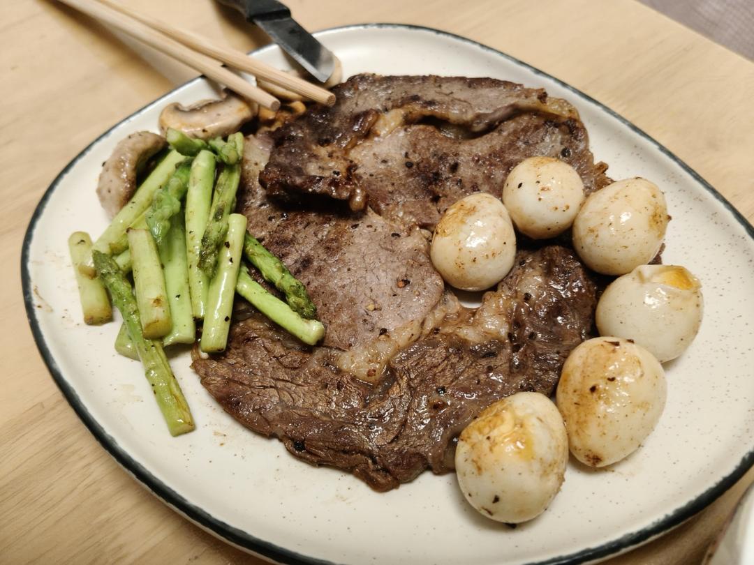 家庭版超级简单煎牛排
