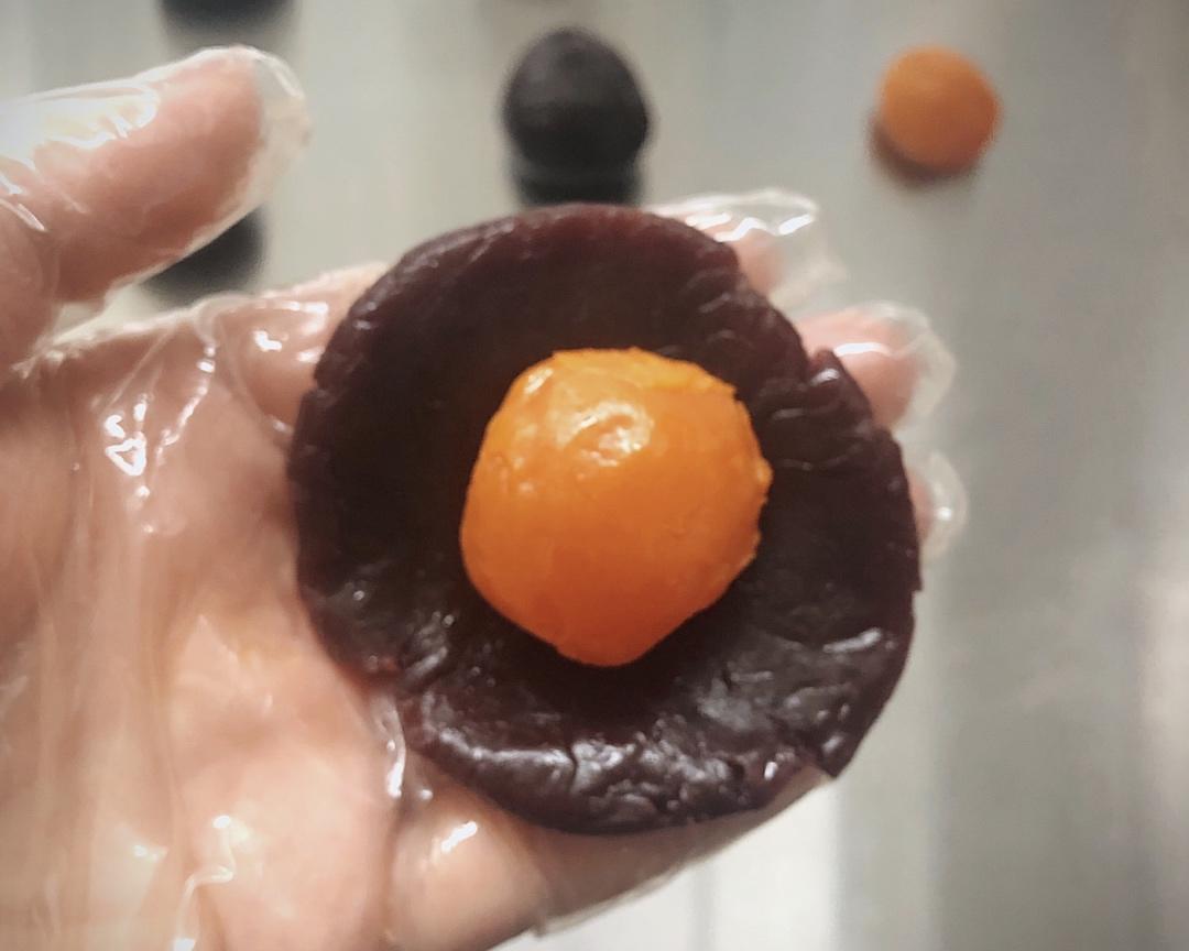 蛋黄酥酥酥（超级奶香黄油版）