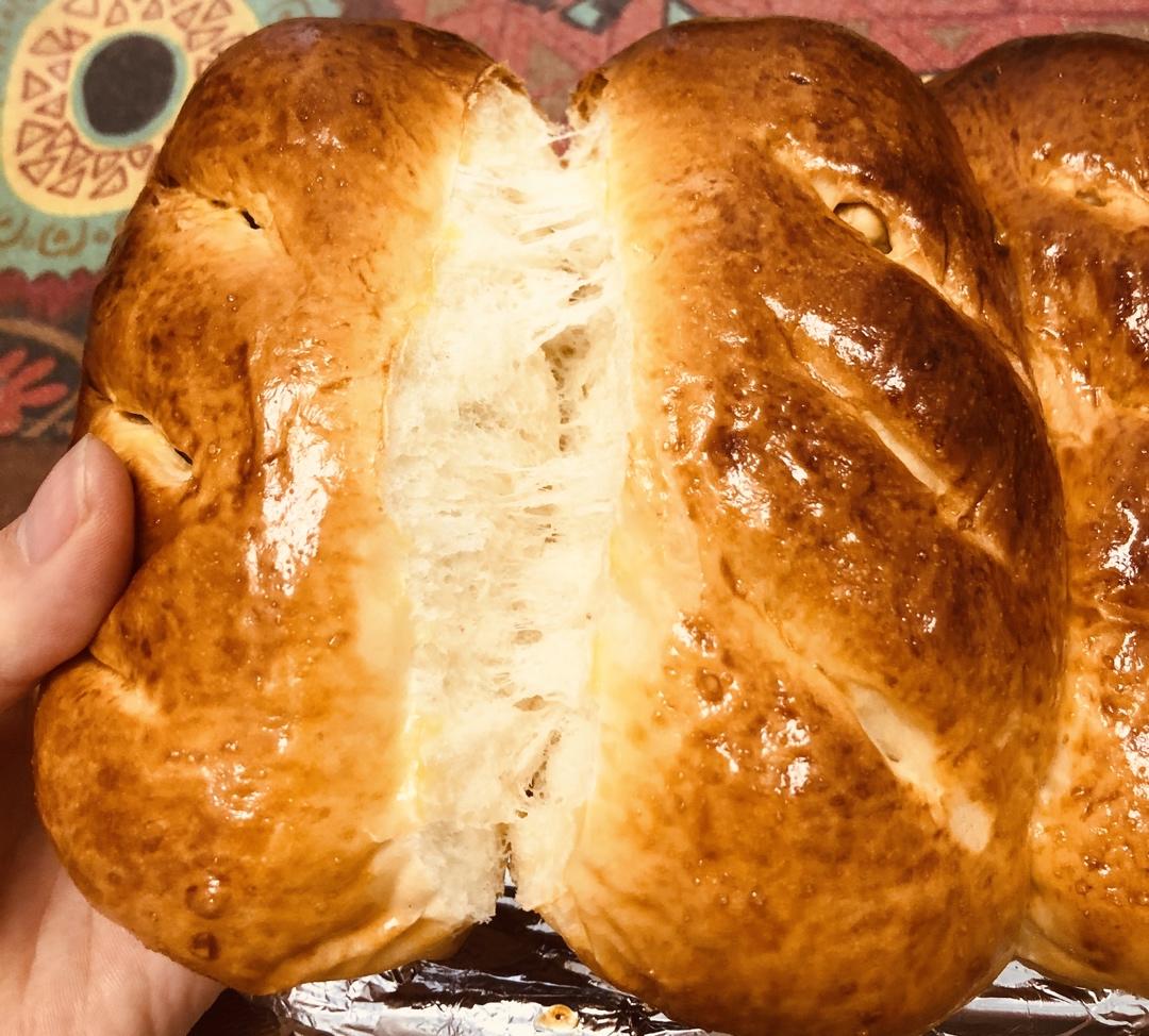 用烤箱自己做面包--手工牛奶吐司面包