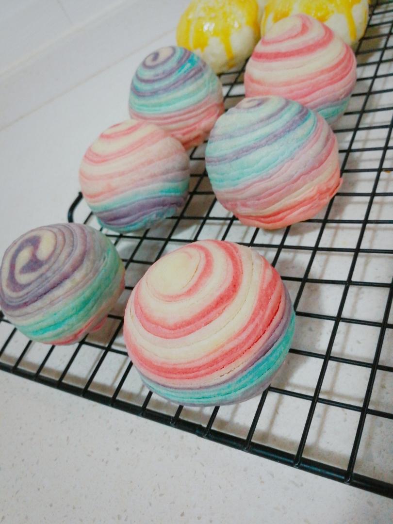 彩虹蛋黄酥（独角兽蛋黄酥）