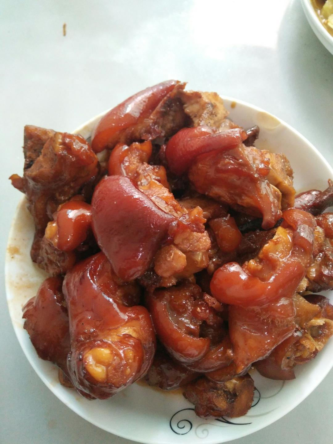 允乔妈妈做的红烧猪蹄