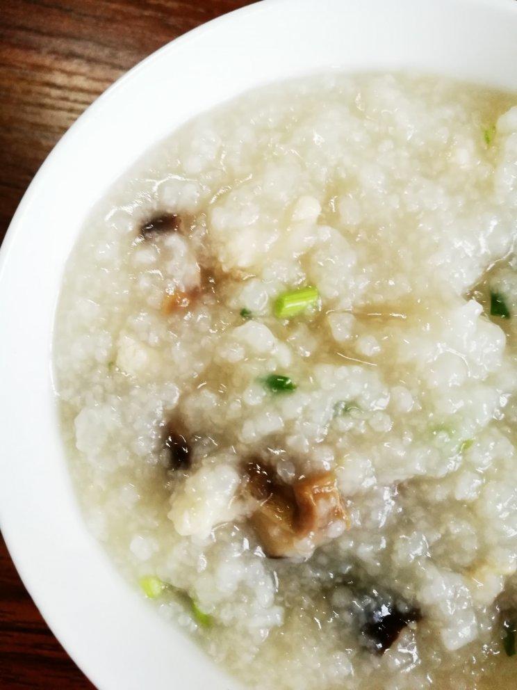 香菇滑鸡粥