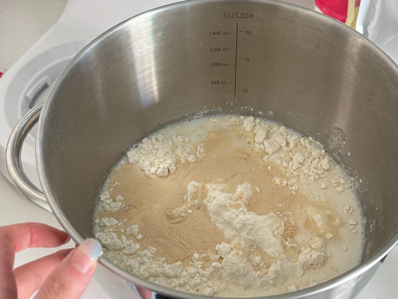 纯奶手撕吐司的做法 步骤1