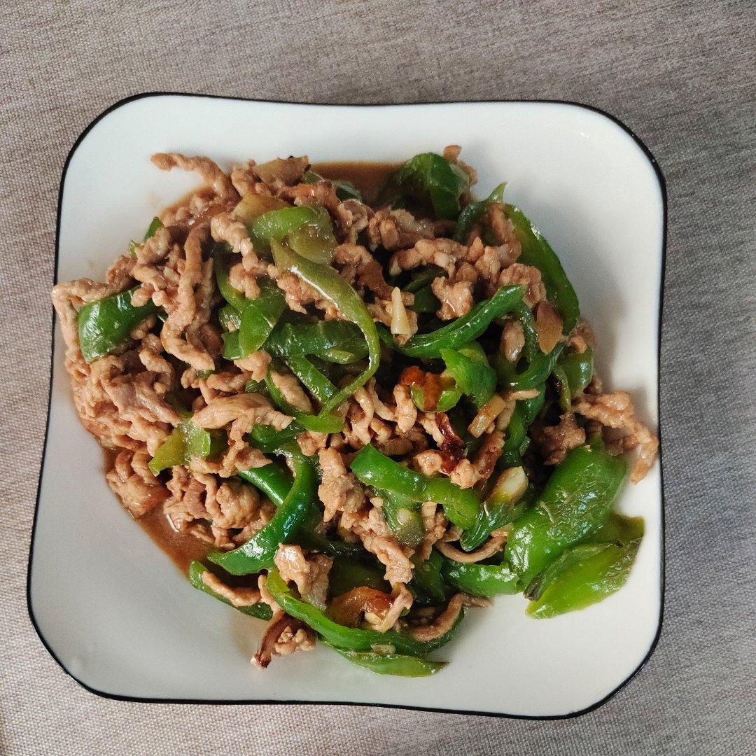 ‼️好吃到舔盘的青椒肉丝盖浇饭
