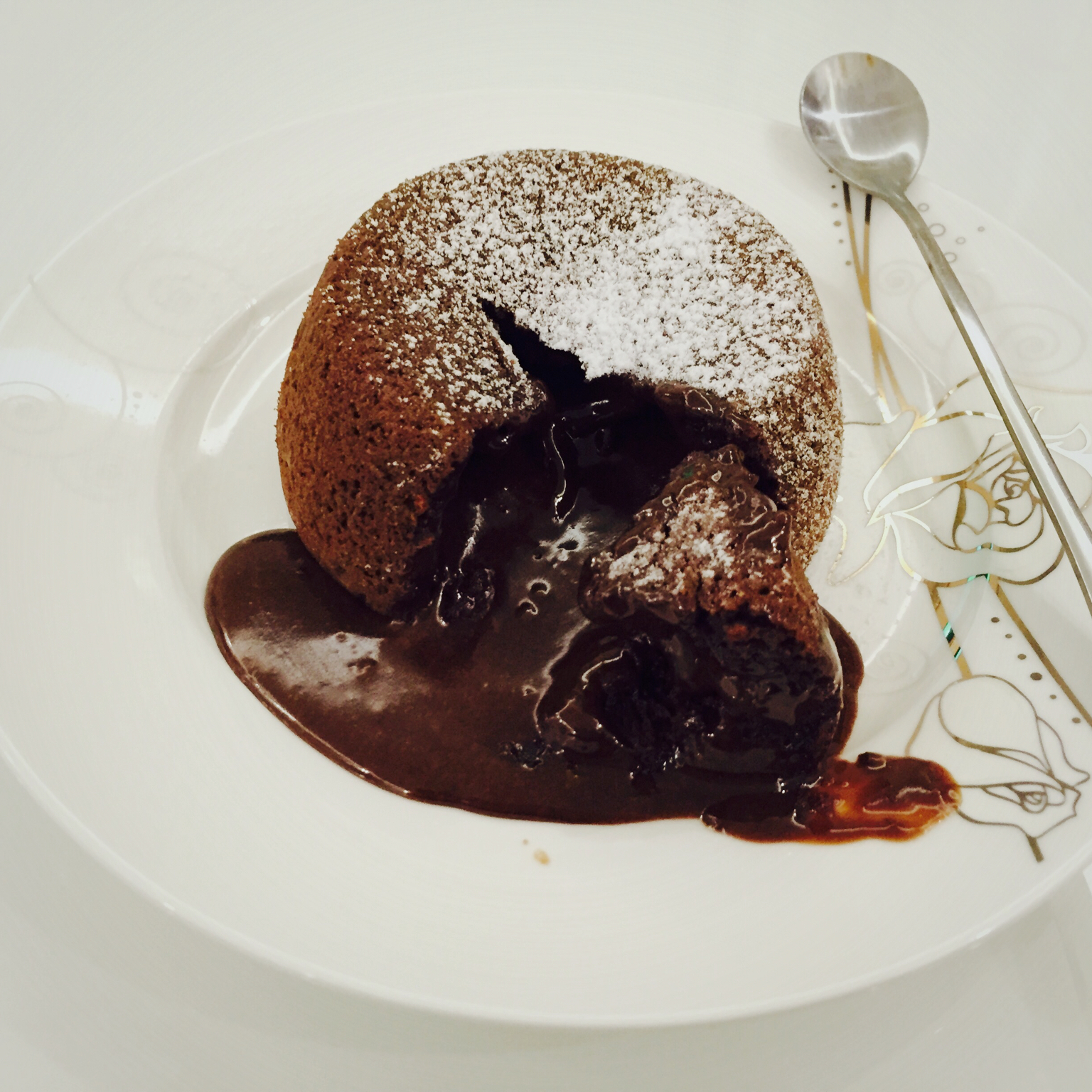 巧克力熔岩蛋糕 Chocolate Molten Lava Cake