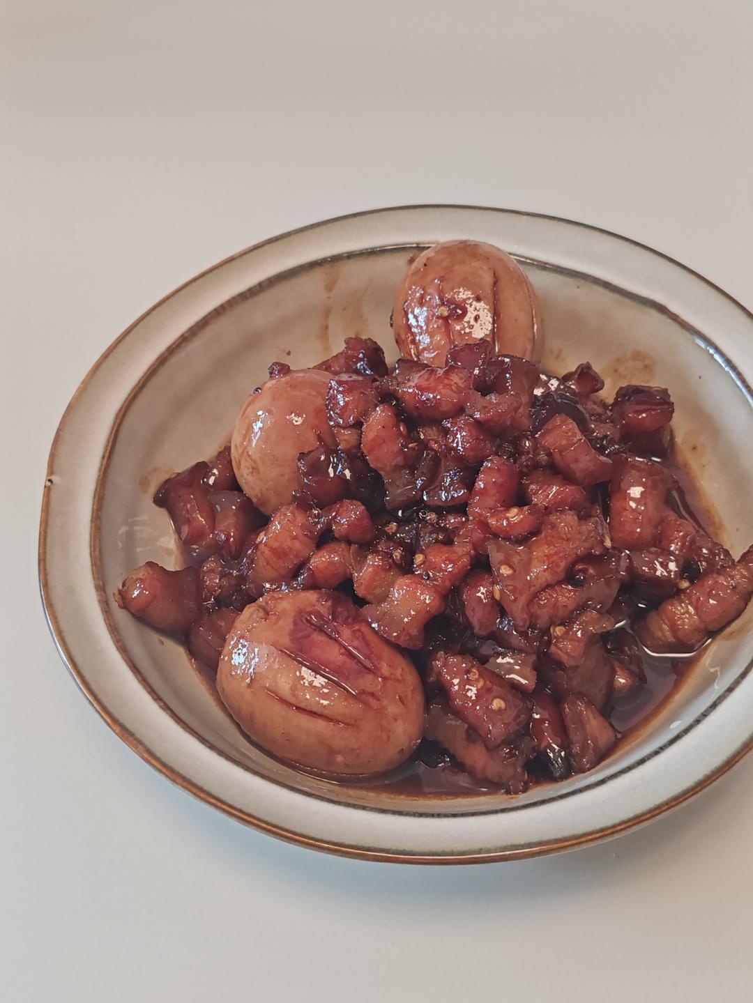 好吃到停不下来的卤肉饭