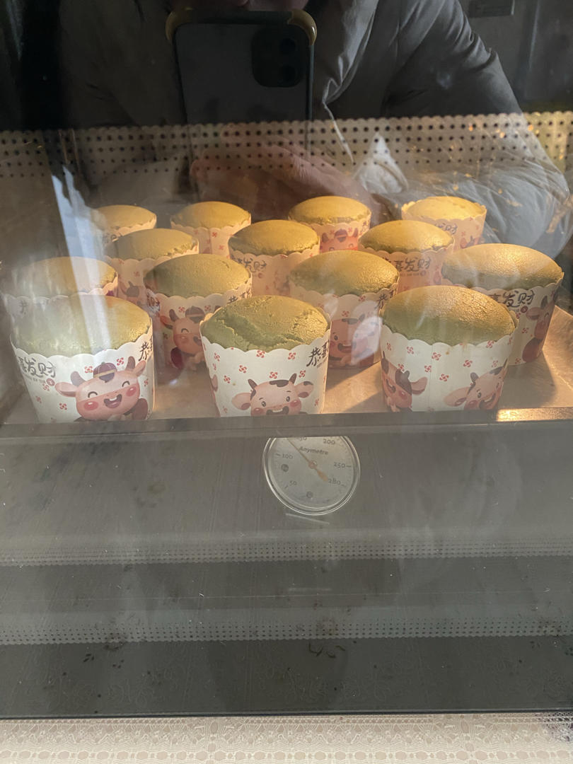 不塌不裂的纸杯戚风蛋糕