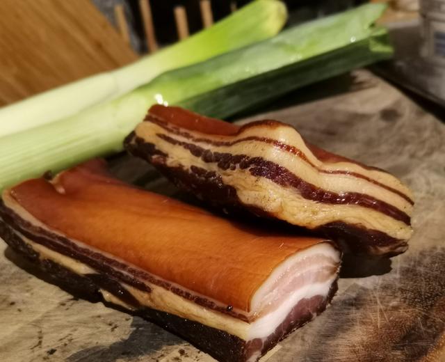 2020年自制酱肉和蒜苗炒酱肉的做法