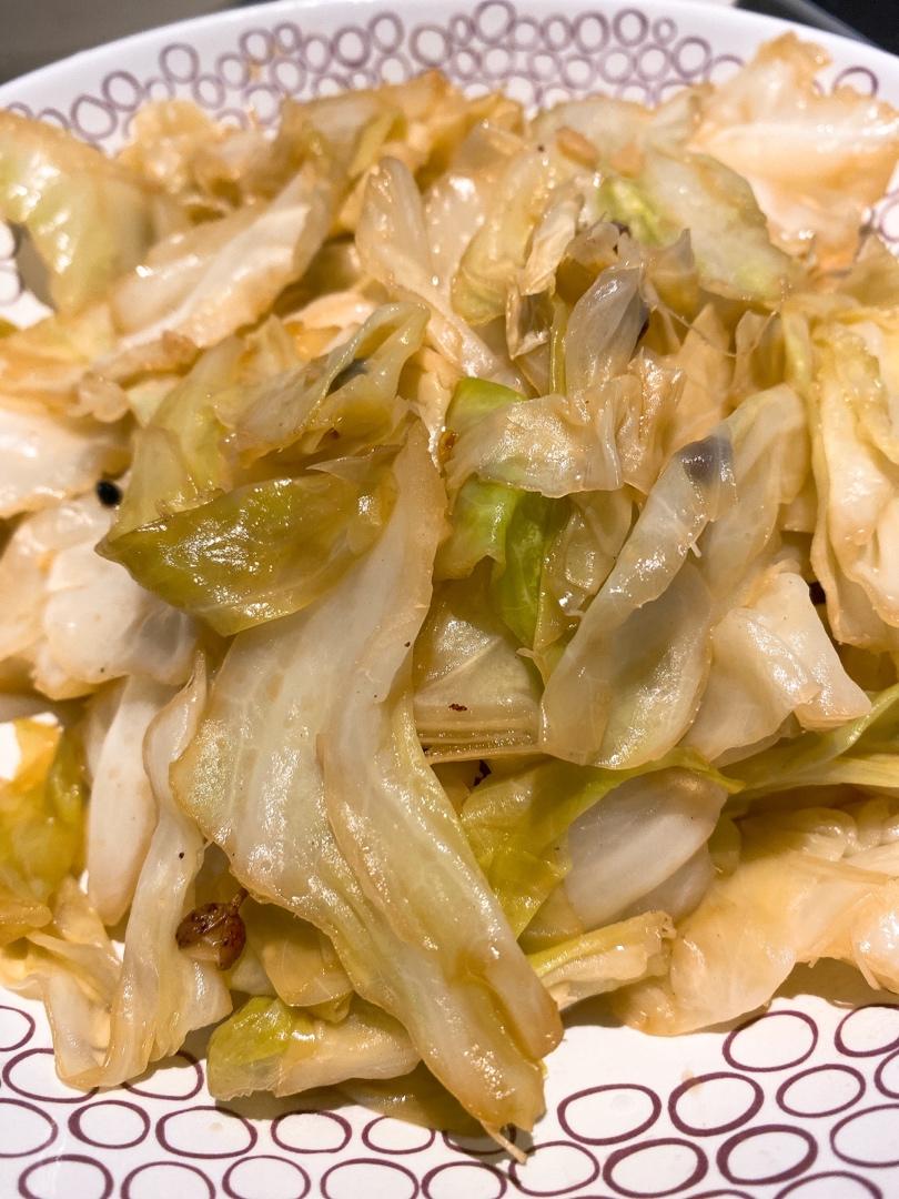 厨师长教你：“手撕包菜”的家常做法,简单又不失美味