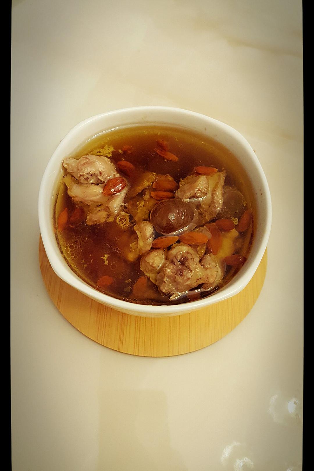 黑玛卡炖鸡（玛卡吃疗法之炖汤）