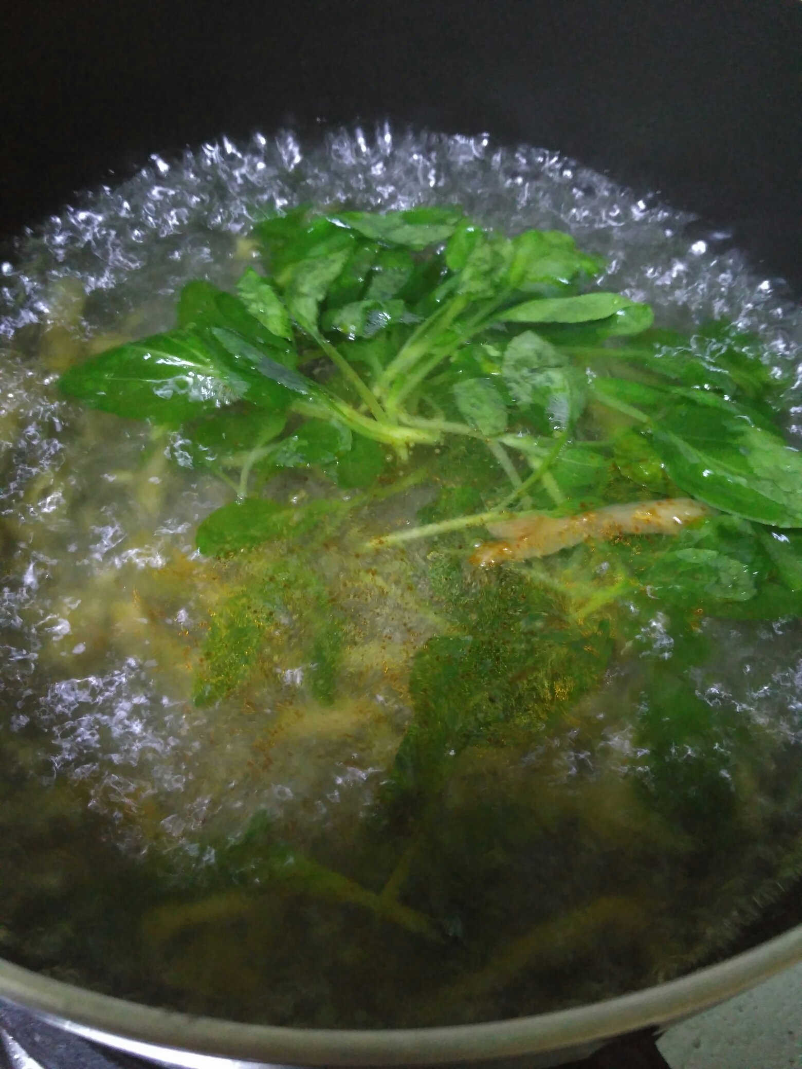 青菜榨菜丝蛋汤的做法 步骤3