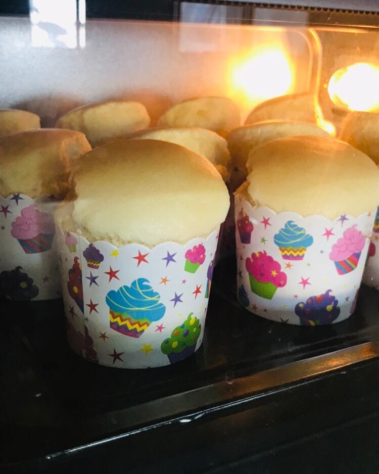 棉花纸杯蛋糕