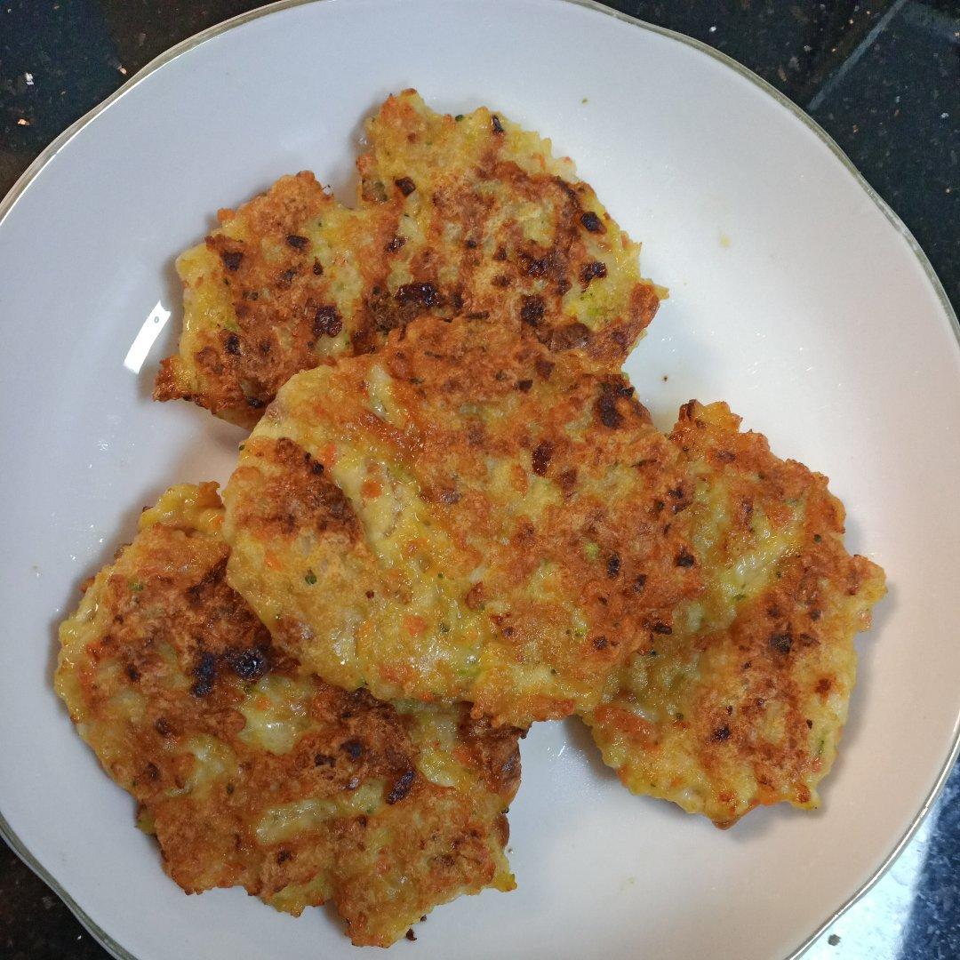 鸡胸肉虾泥蔬菜饼