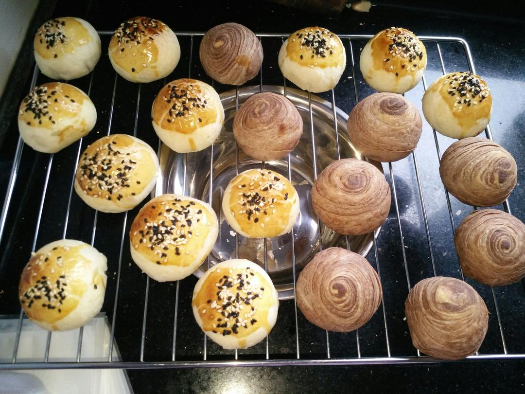 蛋黄酥~紫薯、抹茶、原味~花好月圆，中秋快乐~内附一次做六色蛋黄酥方法~