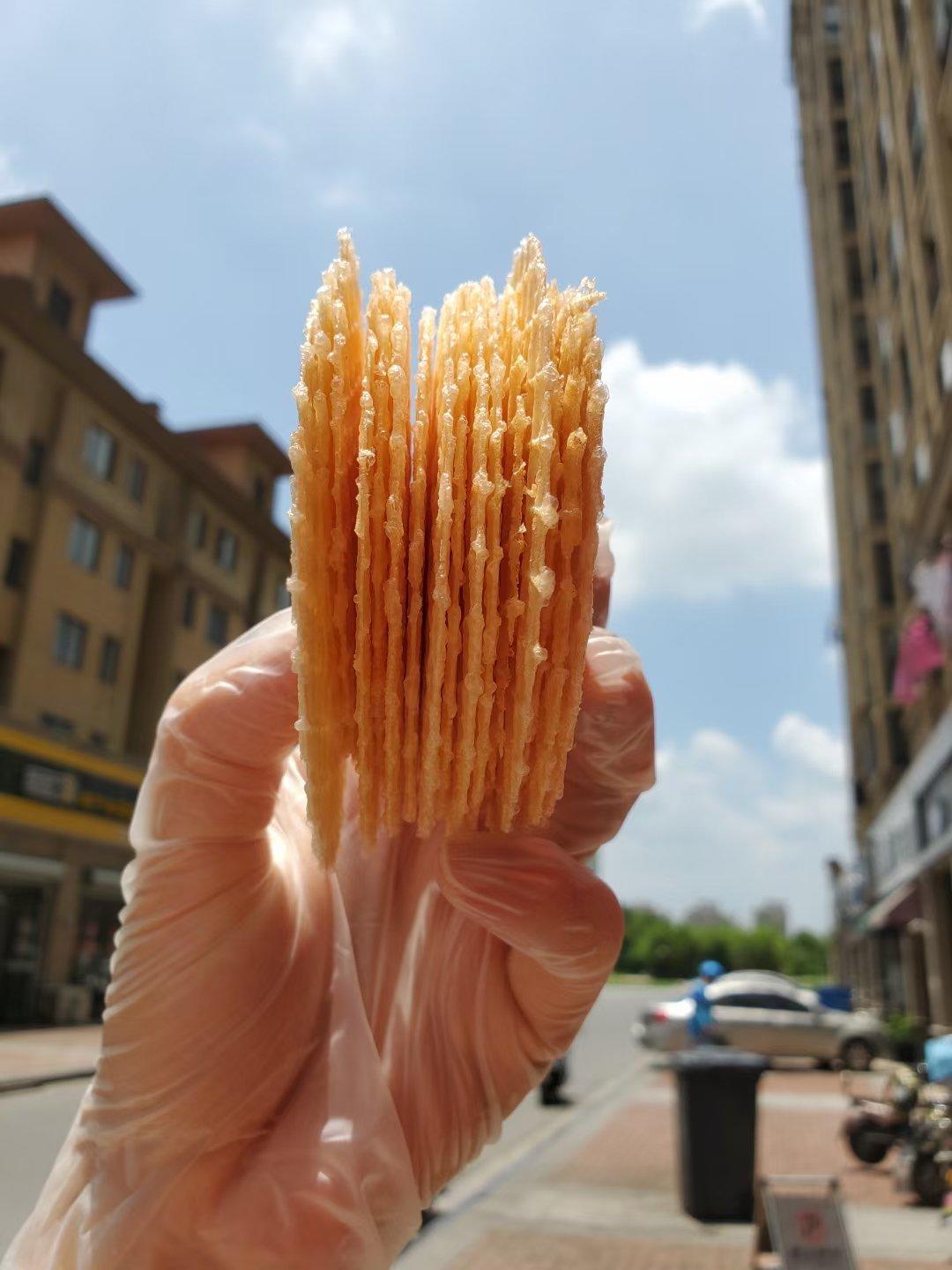 鲜掉眉毛的虾片