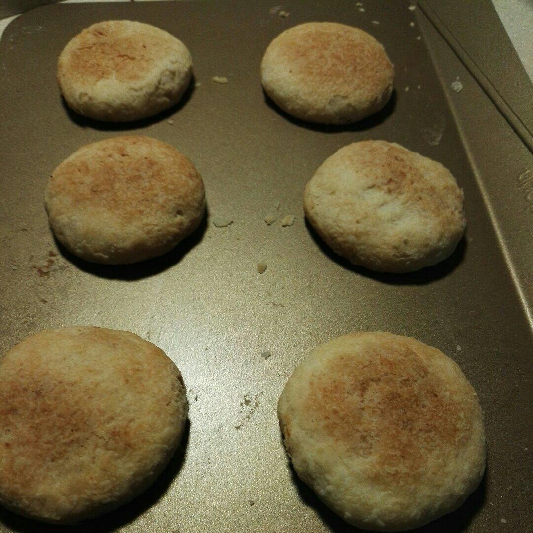 酥皮绿豆饼   酥得掉渣渣