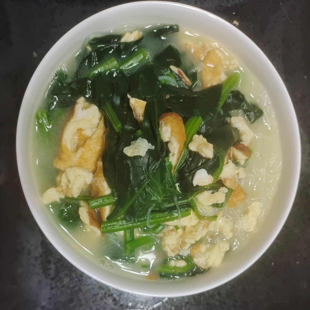 菠菜粉丝鸡蛋汤