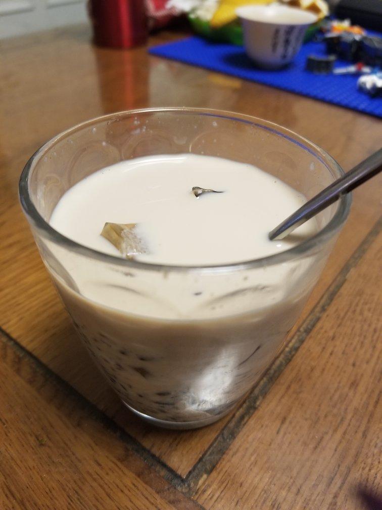黑米燕麦奶茶