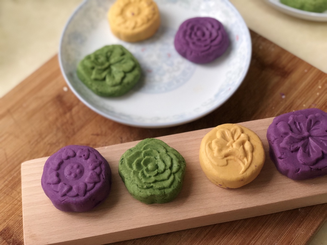 南瓜饼／紫薯糕／多色花朵年糕