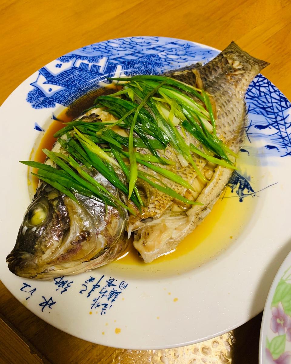 清蒸鲈鱼